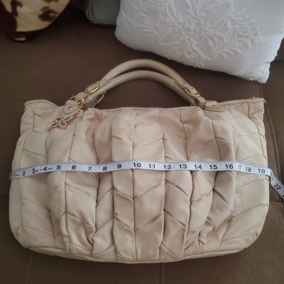 💯 Miu Miu Large Chevron Leather Bag - Picture 9 of 16